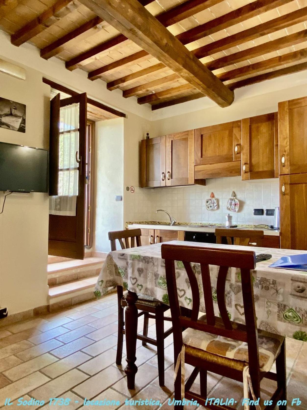 Affittacamere Il Sodino 1738 - Locazione Turistica San Feliciano Esterno foto